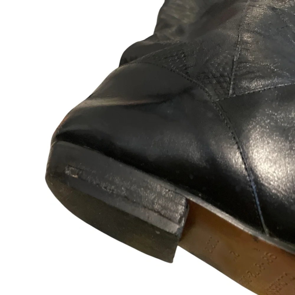Duchess smooth leather